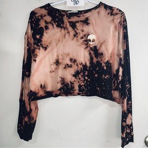 CUSTOM bleached alien long sleeve crop t-shirt L 👽 distressed alt space trippy